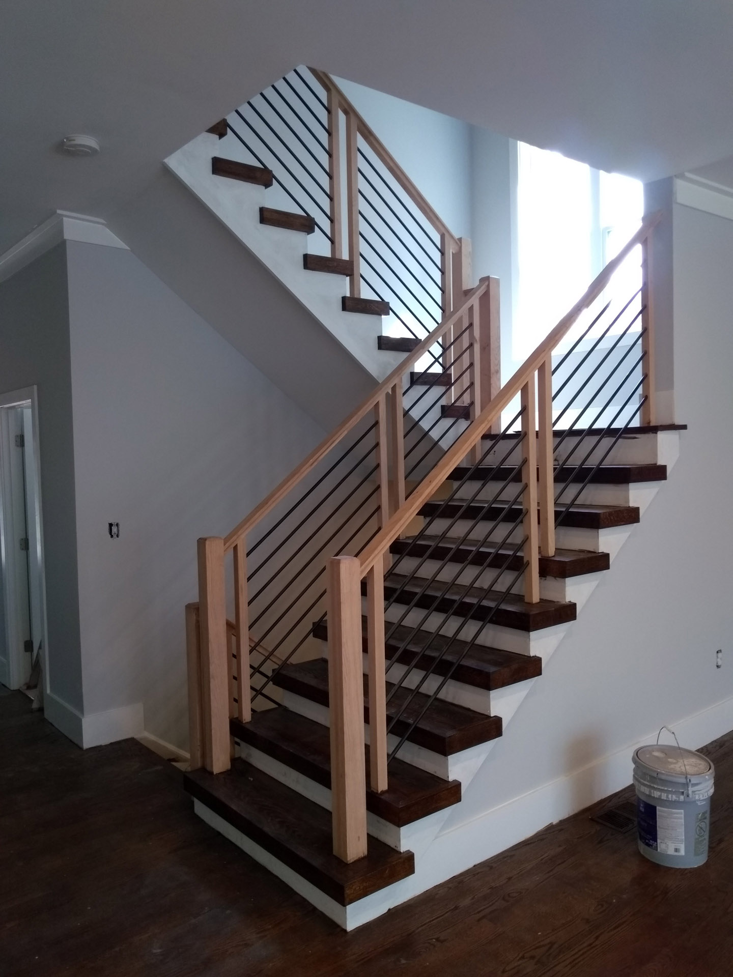 This sows that loudoun stairs does renovation projects.